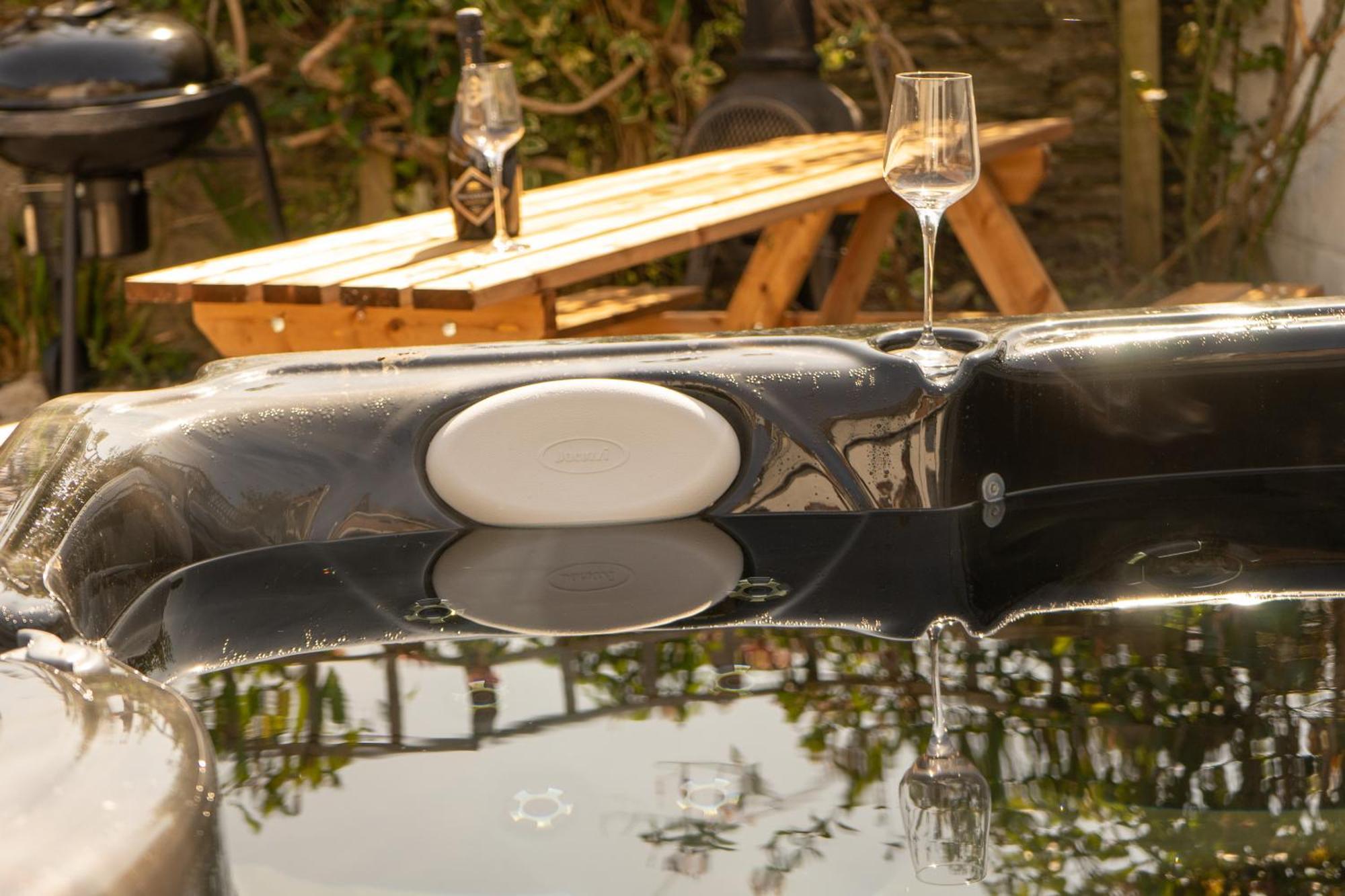 Belmont Villa - 4 Bed - Hot Tub Additional Cost - Sleeps 10-Tjs22Bv Ilfracombe Værelse billede